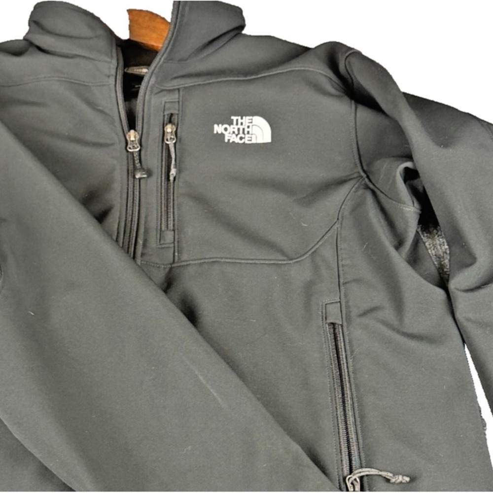 The North Face Apex Softshell Jacket Mens Medium Black Full Zip Windproof Coat